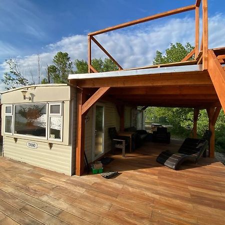 Retro House In Nature Samorin Exterior photo
